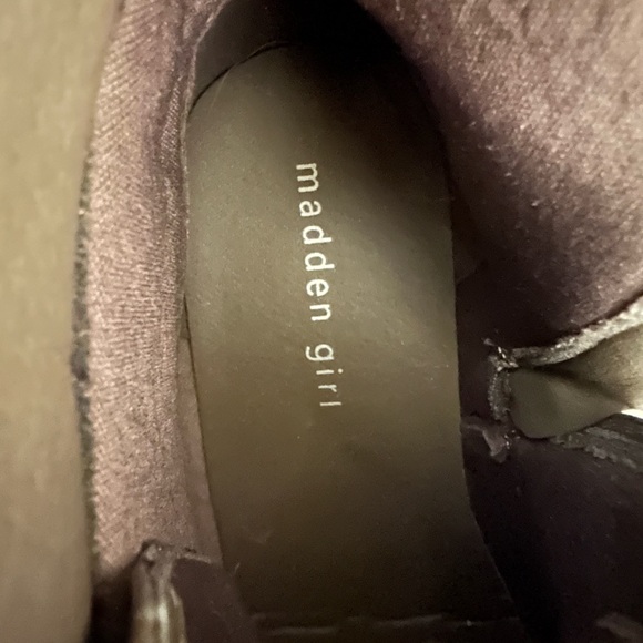 Madden Girl By Steve Madden Women's Combat Booties Grey/Black Size US 8.5 - Picture 7 of 8